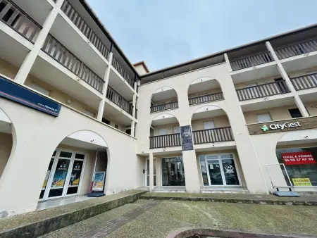 Appartement 3 pièces avec terrasse, 6 couchages, piscine et parking privé à 300m de la plage à Narbonne Plage - Photo 15