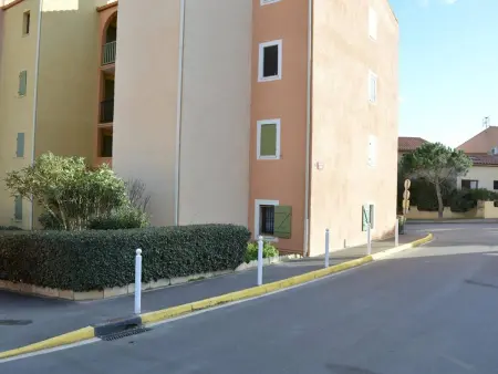 Appart 2 pièces avec balcon - 800m de la plage et parking privé - Photo 17