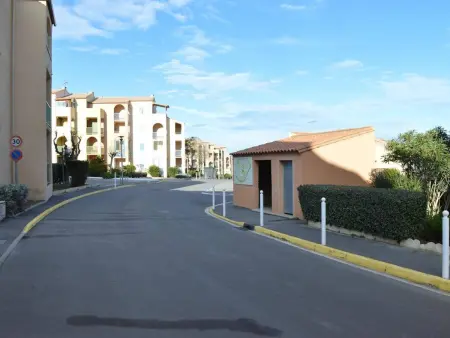 Appart 2 pièces avec balcon - 800m de la plage et parking privé - Photo 18