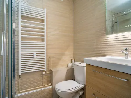 Studio rénové avec balcon, quartier Saint Charles, à 800m de la plage du Miramar - Photo 12