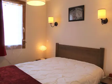 Charmant T2 avec piscine, parking privé et accès direct aux pistes à Vars Les Claux - Photo 6