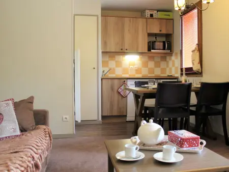 Appartement cocooning à Vars : 4/5 pers, piscine, pied des pistes, parking inclus - Photo 2