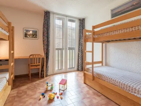 Spacieux appartement à Serre-Chevalier pour 10 pers., 4 ch., balcons, parking, casier à ski - Photo 4