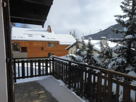 Chalet spacieux 8 pers. avec cheminée et TV à Serre-Chevalier, Chantemerle - Photo 12