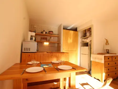 Studio cosy à Serre-Chevalier - 4 pers, balcon, proche commerces, casier à ski - Photo 8