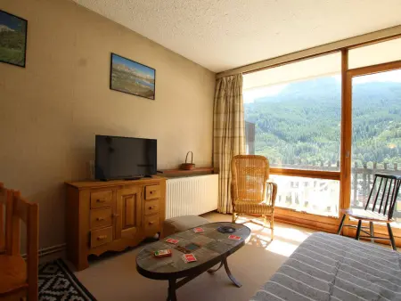 Location idéale, 4 pers à Serre-Chevalier,  proche pistes, balcon, TV, coin nuit et casier à ski - Photo 6
