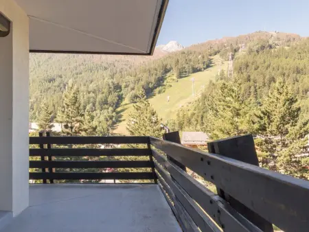 Appartement 3 pièces, 6 couchages - Chantemerle, Serre-Chevalier, balcon, parking, casier à ski - Photo 15