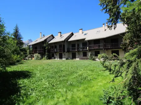 Charmant T2 mezzanine 5 pers, balcon sud, proche centre et pistes, parking privé - Le Monêtier les Bains - Photo 9