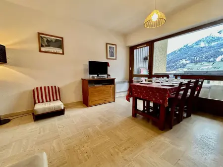 Appartement lumineux 2 pièces + coin montagne, 6 couchages, proche commerces et pistes - Monêtier-les-Bains - Photo 5
