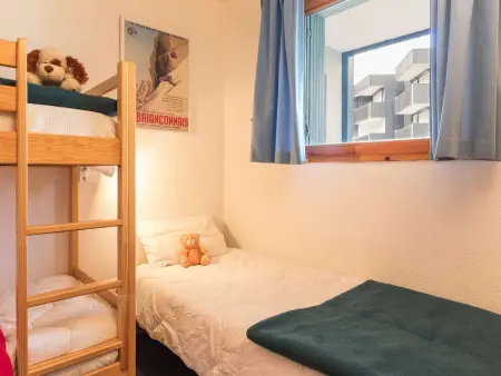 Appartement lumineux 3 pièces proche télécabine et commerces avec piscine chauffée - Photo 9