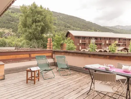 Charmant T2 avec grande terrasse, proche télécabines et commerces, parking inclus - Photo 7