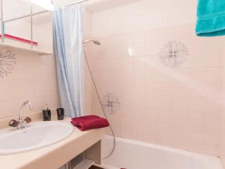 Appartement cosy avec balcon, 5 couchages, centre Serre Chevalier, proche pistes et commerces - Photo 7