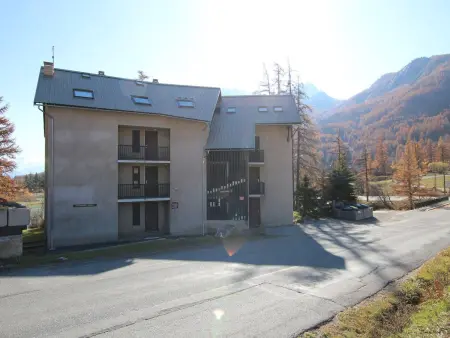 Monêtier Les Bains - Appartement 3 pièces avec jardin, rénové, proche Grands Bains - Photo 13