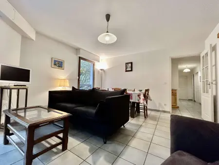 Spacieux Appartement 4 Pièces, 6 Couchages, Proche Pistes et Commerces, La Salle-les-Alpes - Photo 4