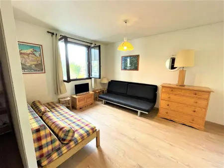 Studio Montagne près des Pistes et Commerces - 4 Couchages - Parking Privé - Photo 2