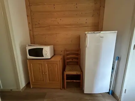 Studio avec coin montagne - 4 pers, à 100m des télécabines, piscine, parking, casier à ski - Photo 9