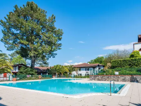 Appartement Coquet avec Piscine et Balcon à Ciboure, Proche Golf de la Nivelle - Photo 10