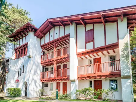 Appartement Coquet avec Piscine et Balcon à Ciboure, Proche Golf de la Nivelle - Photo 11