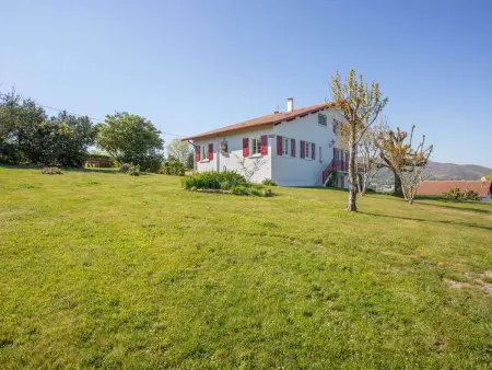 Charmant appartement à 15min de St Jean avec jardin - Photo 11