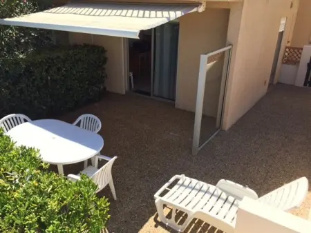 Appartement T3, 6 Pers, Pieds dans l'Eau au Barcarès, Terrasse et Parking - Photo 5