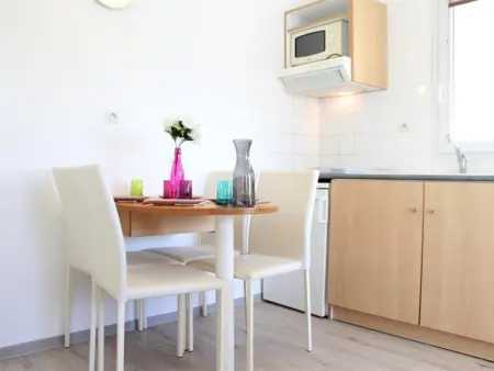 Appt 2 pièces calme, balcon, parking, La Rochelle - Photo 3