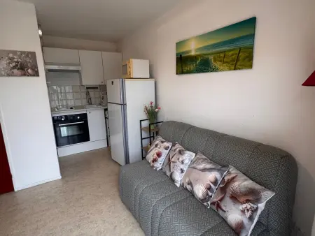 Appartement avec balcon et parking à 50 m de la plage - Photo 1