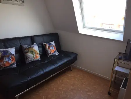 Appartement 3 pièces avec mezzanine près de la plage, parking compris - Photo 3
