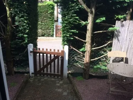 Cottage en duplex à deux pas de la mer avec jardin - Photo 1