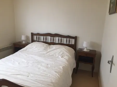 Appartement 3 pièces avec balcon et parking gratuit - Photo 3