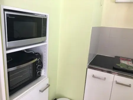 Appartement 3 pièces avec balcon et parking gratuit - Photo 5