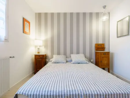 Appartement lumineux au port de plaisance, à 200m de la plage avec parking et commerces à proximité - Photo 5