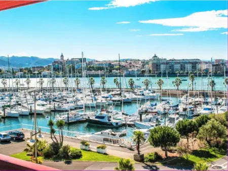 Appartement lumineux au port de plaisance, à 200m de la plage avec parking et commerces à proximité - Photo 12