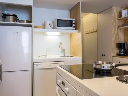 Appartement rénové proche station avec balcon, 6/7 pers, WIFI gratuit - Photo 9