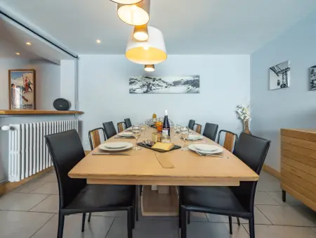 Duplex rénové 10-12 pers, skis aux pieds, cheminée, WIFI, animaux admis - Photo 1