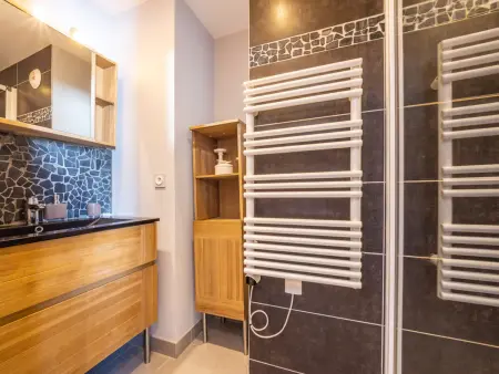 Duplex rénové 10-12 pers, skis aux pieds, cheminée, WIFI, animaux admis - Photo 7