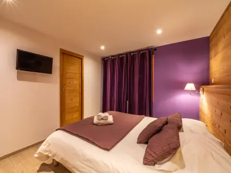 Duplex rénové 10-12 pers, skis aux pieds, cheminée, WIFI, animaux admis - Photo 10