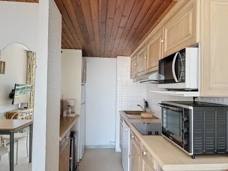 Appartement T2 avec Terrasse, Climatisation et Parking - Photo 7