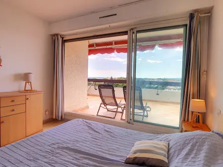 Appartement T2 avec Terrasse, Climatisation et Parking - Photo 14
