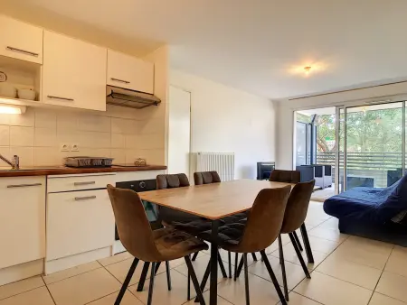 Spacieux T2 avec Terrasse, Parking Privé, à 2 min de la Plage ! - Photo 1
