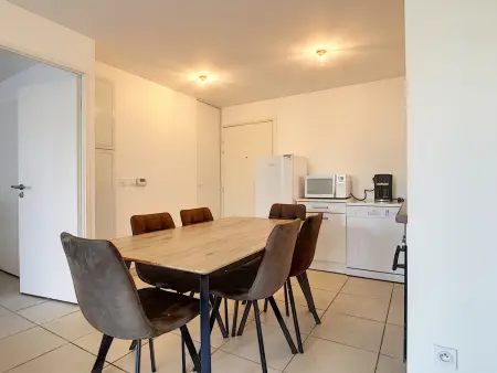 Spacieux T2 avec Terrasse, Parking Privé, à 2 min de la Plage ! - Photo 6