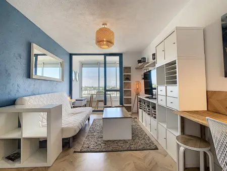 Studio Cabine Rénové Près Plage avec Parking Privé - Photo 5