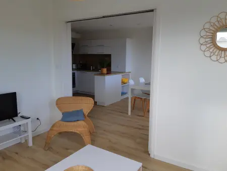 Palavas: Appart rénové F3 climatisé avec parking, 1ère ligne, accès plage, idéal pour 4 pers. - Photo 8