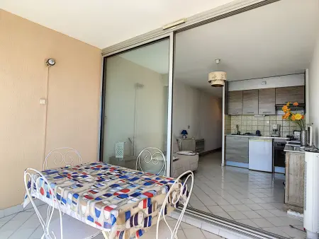 Studio Cabine 4 Pers - Vue Port et Mer - Animaux et Parking Inclus - Photo 1