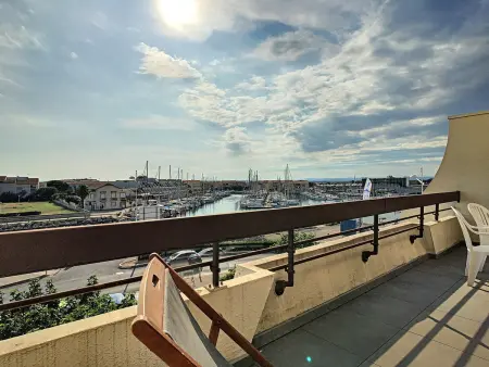 FF3 avec grande terrasse, proche plage et port, parking - Photo 4