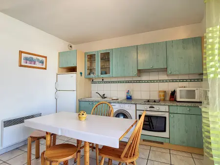 Appartement Lumineux F2 Proche Mer - 6 Couchages, Parking Privé, Animaux Admis - Carnon Ouest - Photo 2