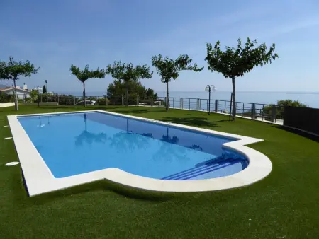 Appartement moderne avec piscine, terrasse, jardin et WIFI à 400m de la plage - Llançà - Photo 1