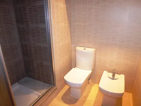 Appartement moderne avec piscine, terrasse, jardin et WIFI à 400m de la plage - Llançà - Photo 18