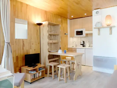 Studio moderne & lumineux proche des pistes avec balcon - Photo 1