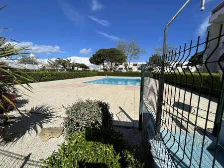 Appartement 2 pièces avec loggia et piscine à 100m de la plage - Le Grau-du-Roi - Photo 1