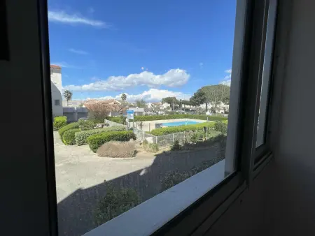 Appartement 2 pièces avec loggia et piscine à 100m de la plage - Le Grau-du-Roi - Photo 2